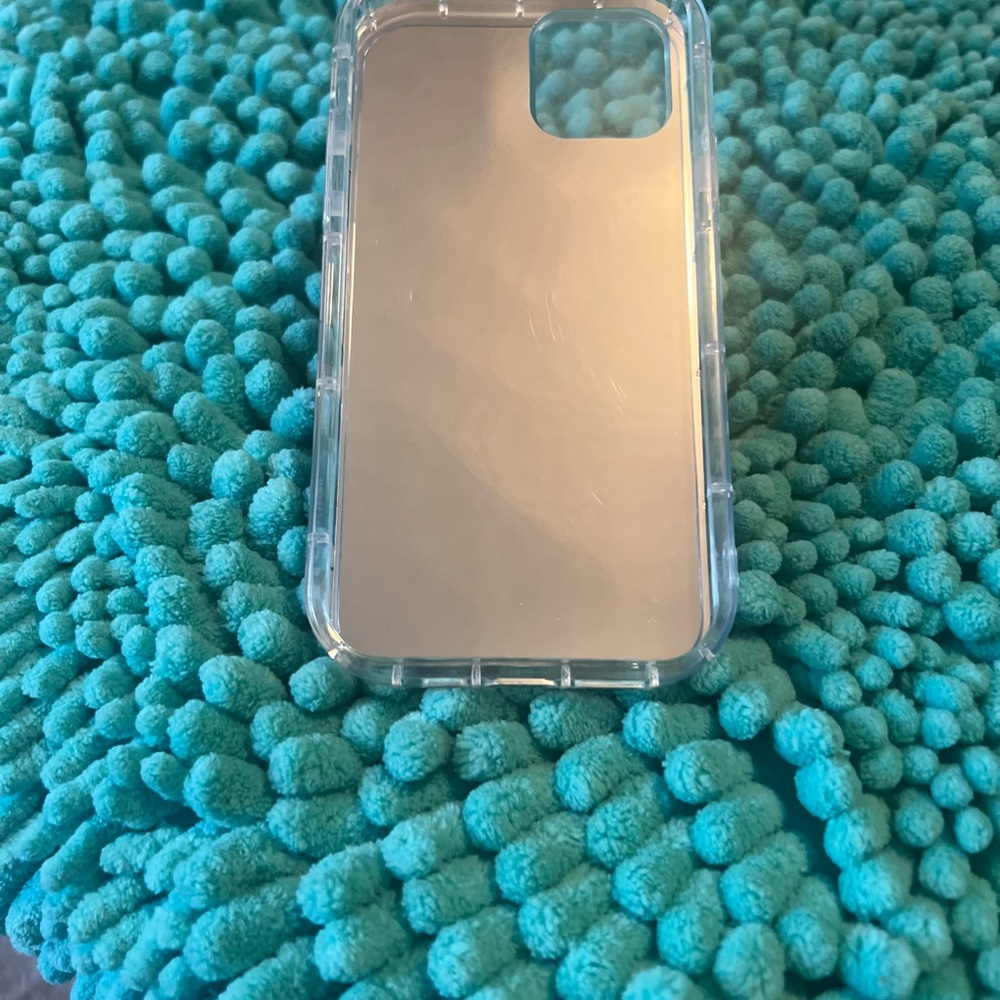 iPhone 12/12Pro case - Picture 3 of 5